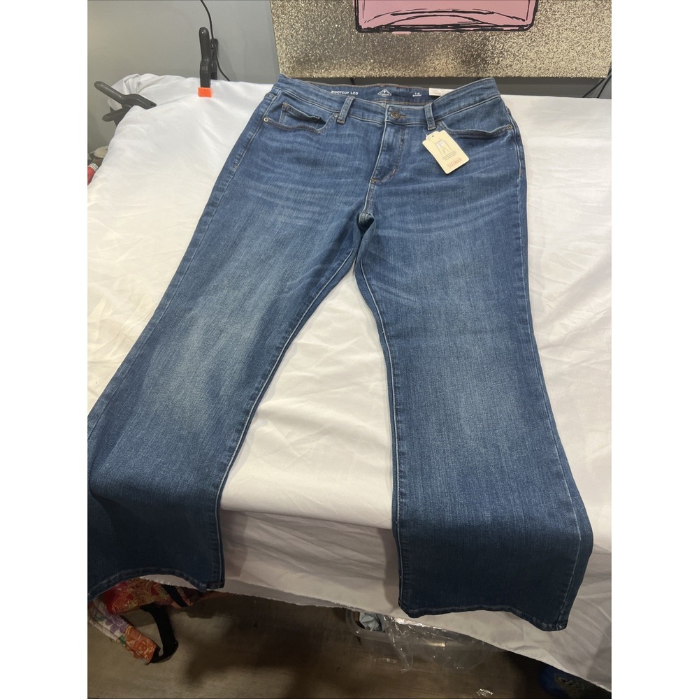 St Johns Bay Jeans Womens 14 Stretch Sky ShortTrendy Western NWT Hang‎ 488